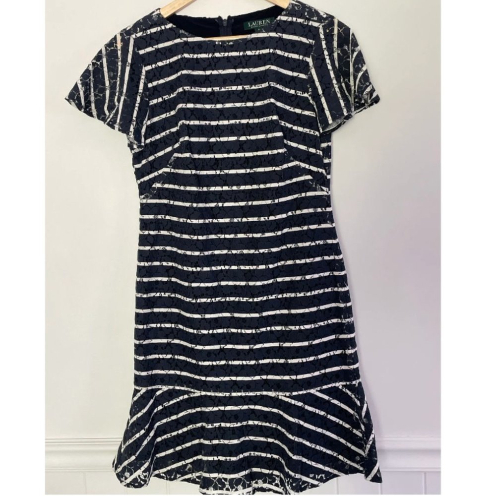 Lauren Ralph Lauren Navy Lace Lined Dress Size 6 Preppy Classic G64